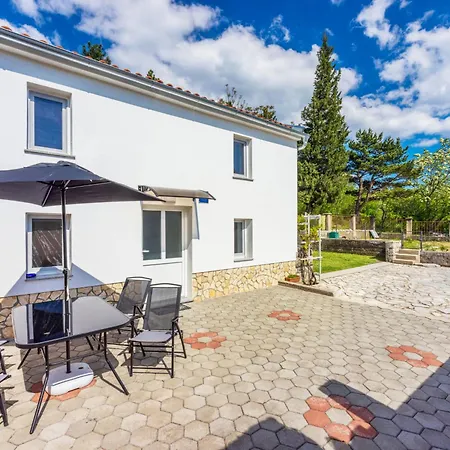 Kuca Za Odmor Tena - Hr-11122-01 By Interhome Ferienhaus